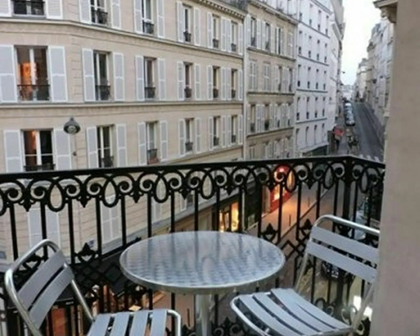 Bonsejour Montmartre 2*